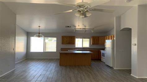 Newly-renovated & beautiful (id. . Rooms for rent in phoenix